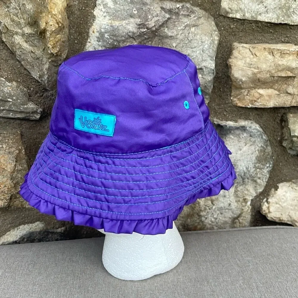 UV Skinz purple bucket hat size 4T